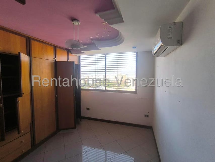 Apartamento (1 Nivel) en Venta en El Bosque, Carabobo - 48