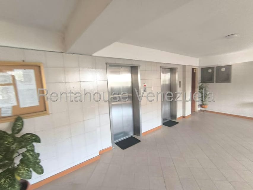 Apartamento (1 Nivel) en Venta en El Bosque, Carabobo - 67