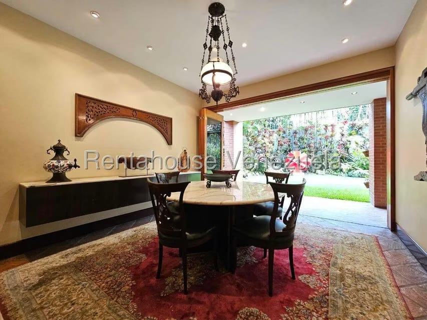 Casa (Duplex) en Venta en La Floresta, Distrito Metropolitano - 14