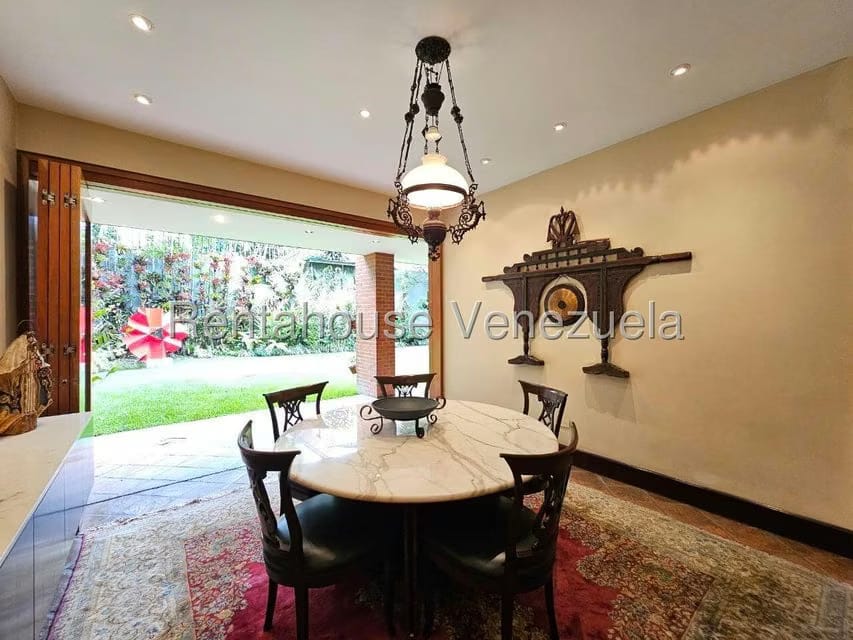 Casa (Duplex) en Venta en La Floresta, Distrito Metropolitano - 15