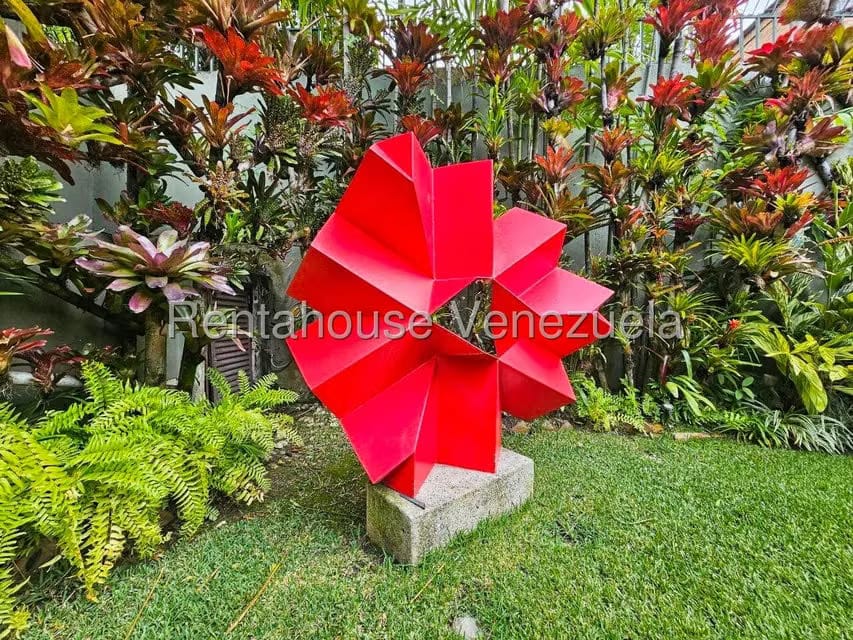 Casa (Duplex) en Venta en La Floresta, Distrito Metropolitano - 33