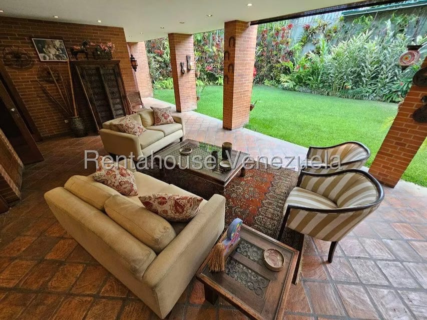 Casa (Duplex) en Venta en La Floresta, Distrito Metropolitano - 38