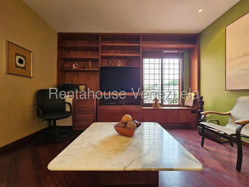 Casa (Duplex) en Venta en La Floresta, Distrito Metropolitano - 44
