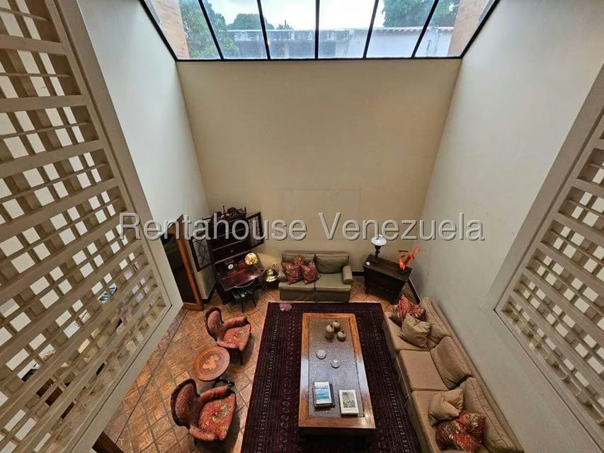 Casa (Duplex) en Venta en La Floresta, Distrito Metropolitano - 49