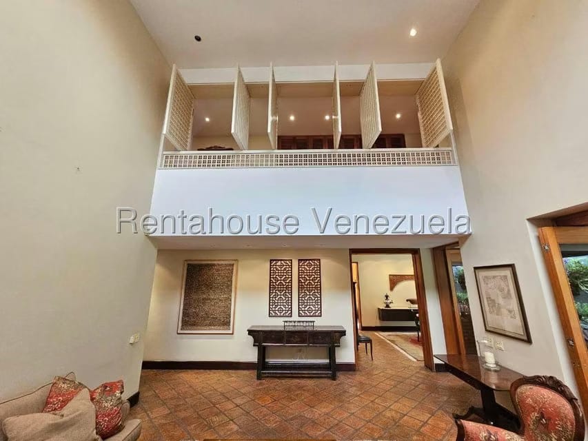 Casa (Duplex) en Venta en La Floresta, Distrito Metropolitano - 6