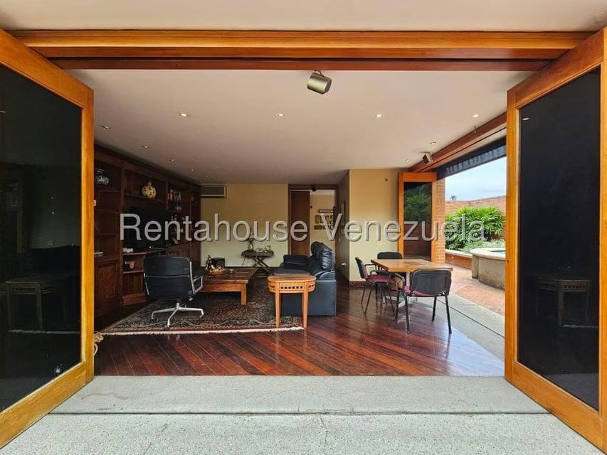 Casa (Duplex) en Venta en La Floresta, Distrito Metropolitano - 79