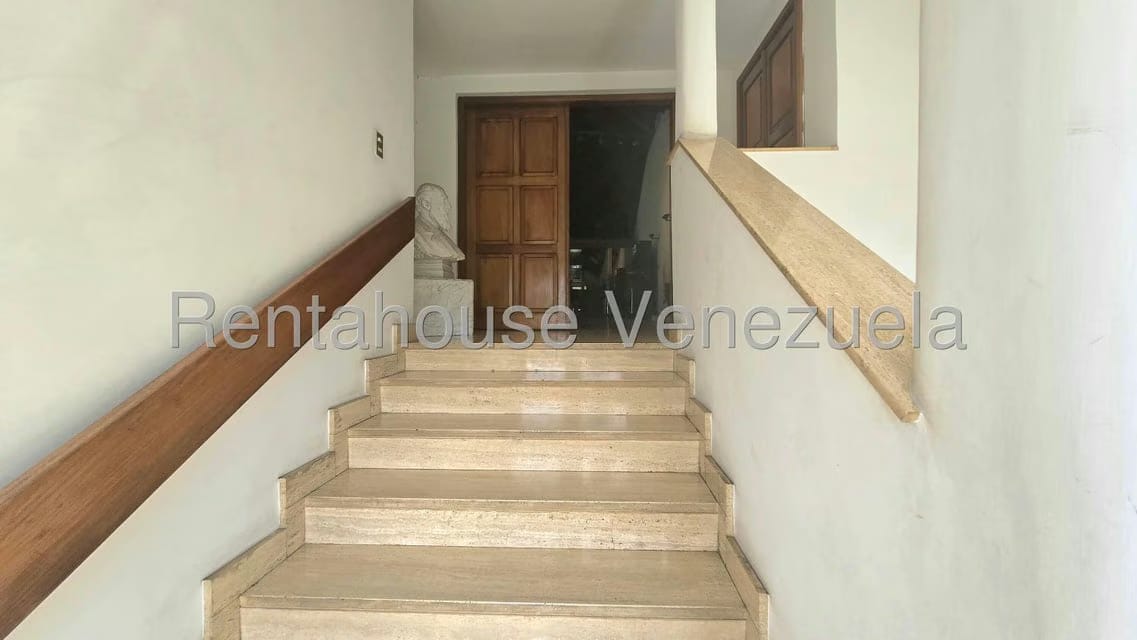 Casa (Multipes Niveles) en Venta en Colinas de Los Chaguaramos, Distrito Metropolitano - 15