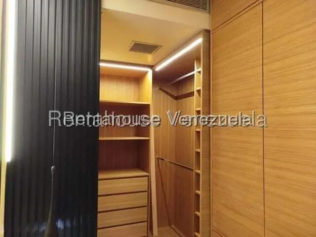 Apartamento (1 Nivel) en Venta en Sebucan, Distrito Metropolitano - 16