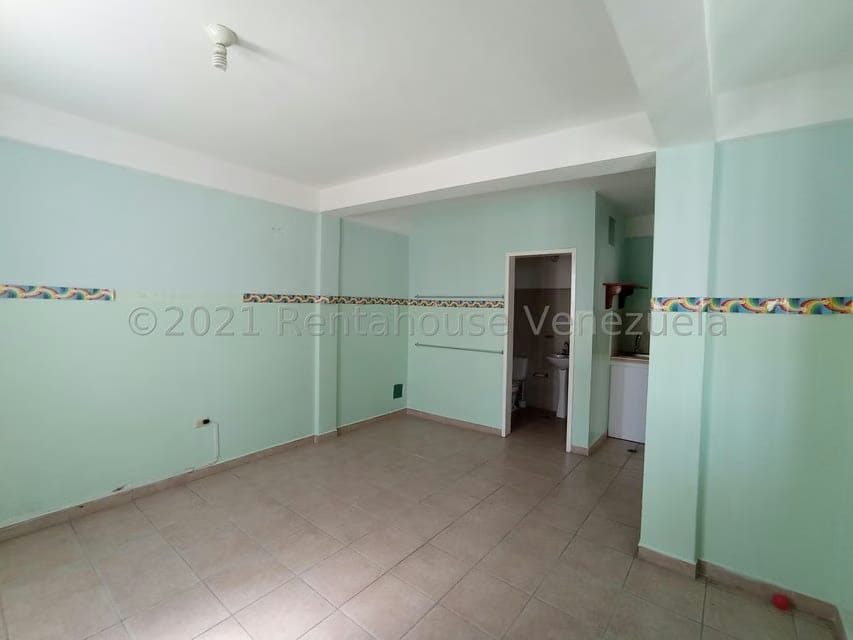 Casa (Multipes Niveles) en Venta en El Limon, Aragua - 2