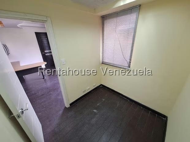 Comercial (Oficina) en Venta en Colinas de Bello Monte, Distrito Metropolitano - 9