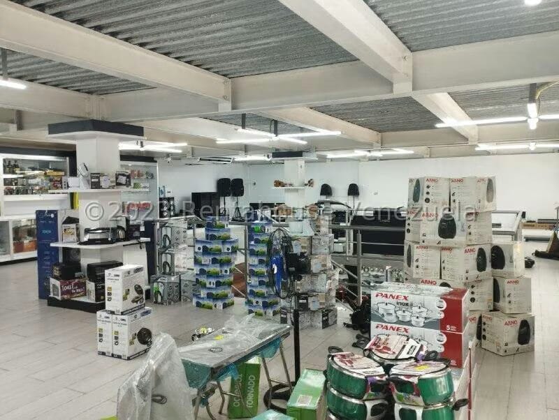 Comercial (Edificio) en Venta en Centro, Lara - 13