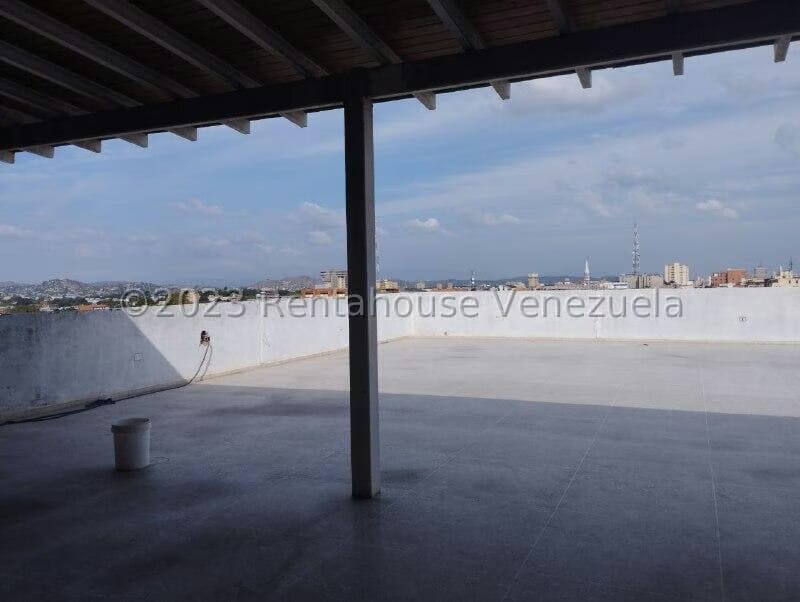 Comercial (Edificio) en Venta en Centro, Lara - 21