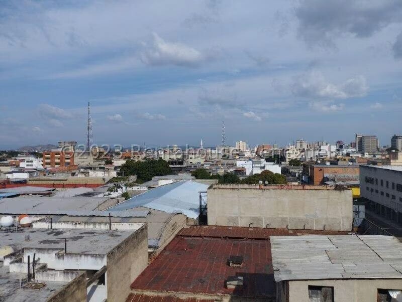 Comercial (Edificio) en Venta en Centro, Lara - 25