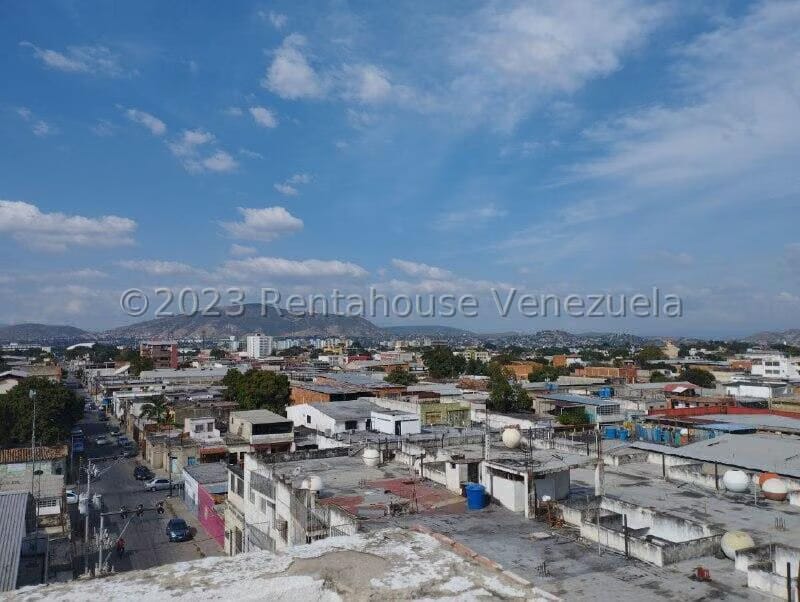 Comercial (Edificio) en Venta en Centro, Lara - 26