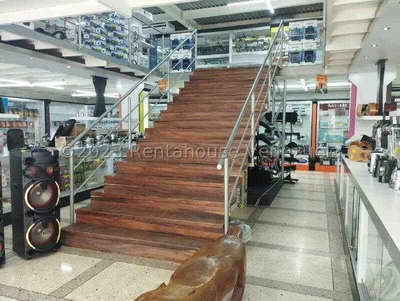 Comercial (Edificio) en Venta en Centro, Lara - 6