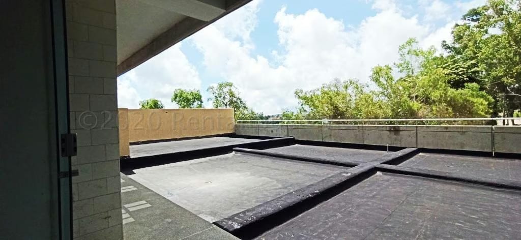 Apartamento (1 Nivel) en Venta en La Lagunita Country Club, Distrito Metropolitano - 4