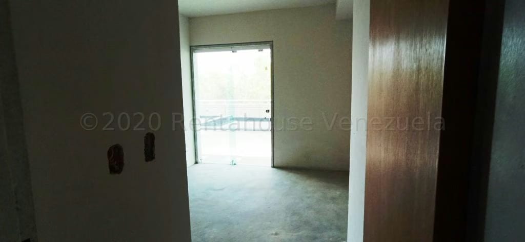 Apartamento (1 Nivel) en Venta en La Lagunita Country Club, Distrito Metropolitano - 7