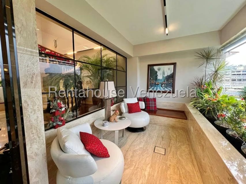 Apartamento (Duplex) en Venta en Los Samanes, Distrito Metropolitano - 11