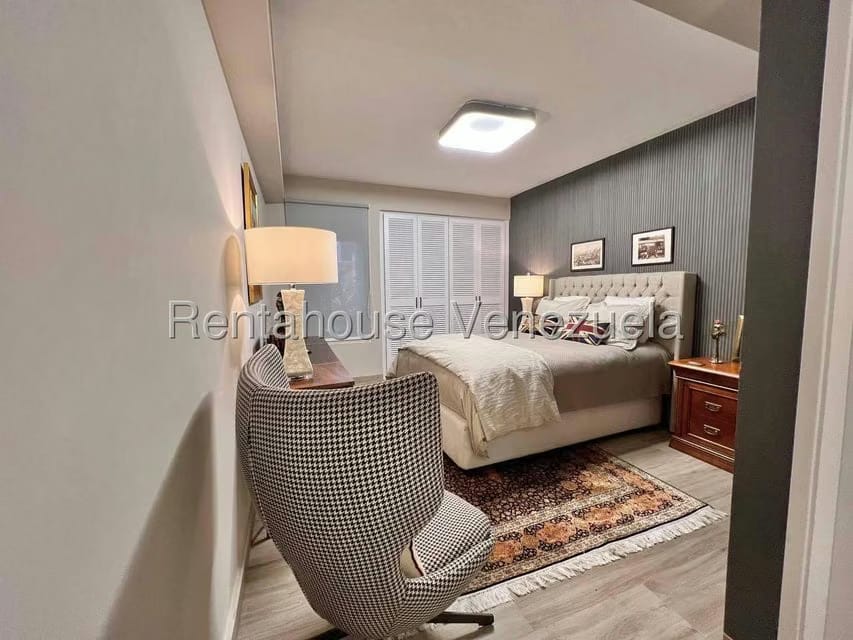 Apartamento (Duplex) en Venta en Los Samanes, Distrito Metropolitano - 23