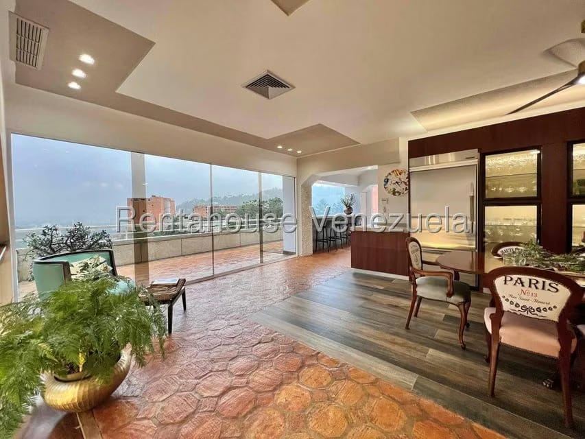 Apartamento (Duplex) en Venta en Los Samanes, Distrito Metropolitano - 42