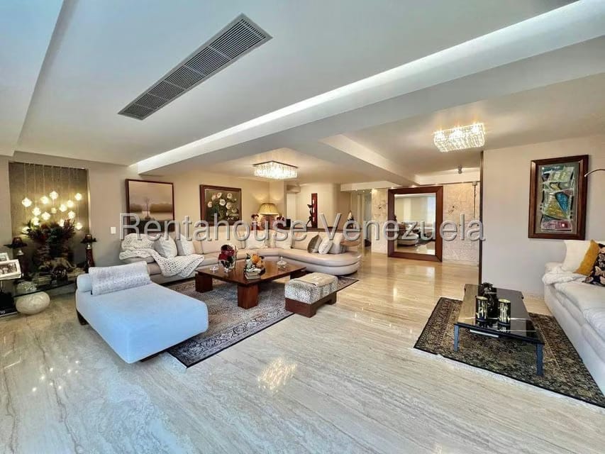 Apartamento (Duplex) en Venta en Los Samanes, Distrito Metropolitano - 6