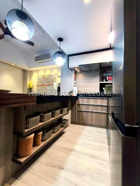 Apartamento (Duplex) en Venta en Los Samanes, Distrito Metropolitano - 56