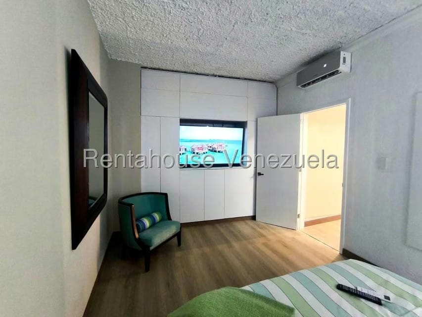 Apartamento (Duplex) en Venta en Los Samanes, Distrito Metropolitano - 60
