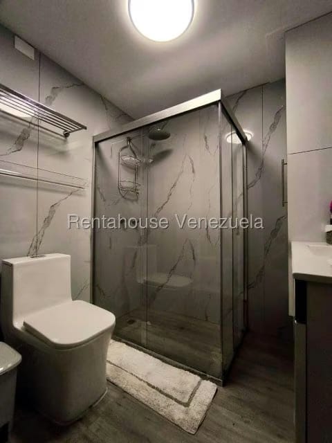 Apartamento (Duplex) en Venta en Los Samanes, Distrito Metropolitano - 61