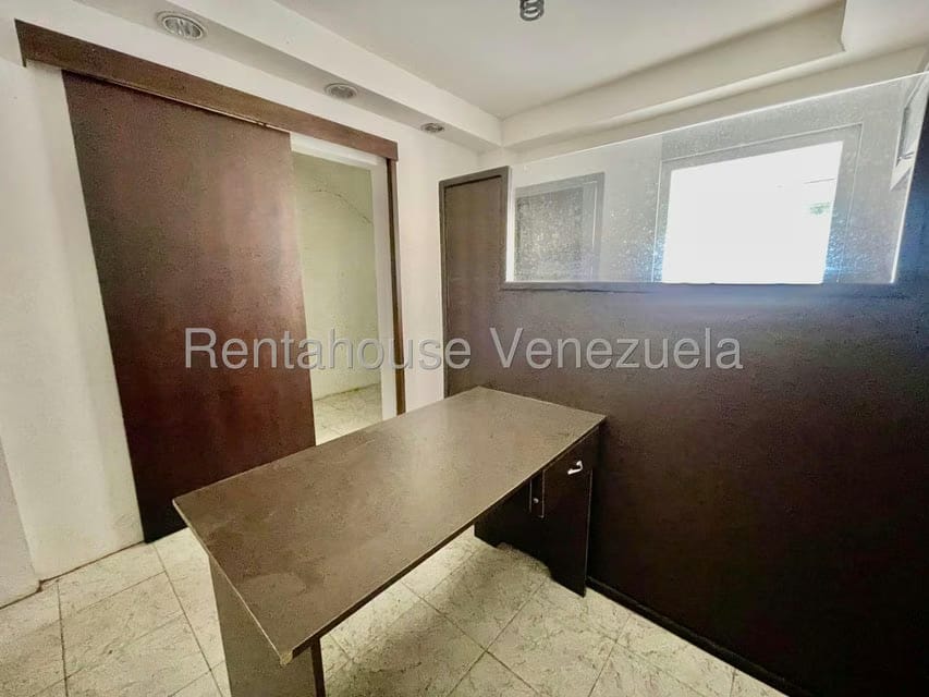 Comercial (Local Comercial) en Alquiler en Punto Fijo, Falcon - 2