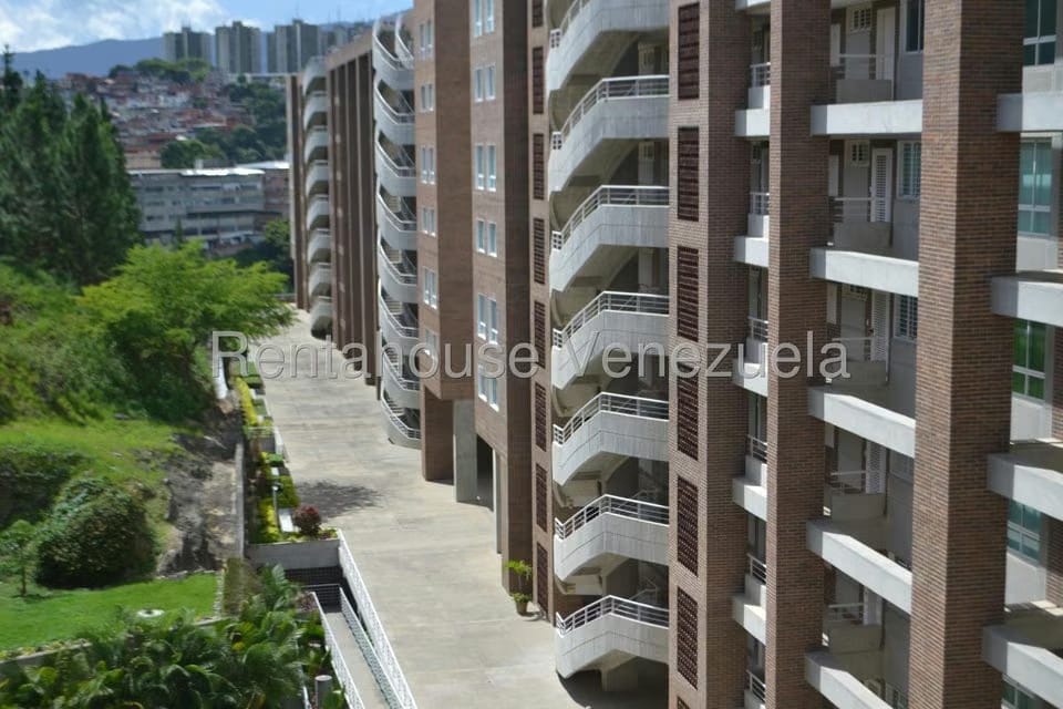 Apartamento (1 Nivel) en Alquiler en Escampadero, Distrito Metropolitano - 32
