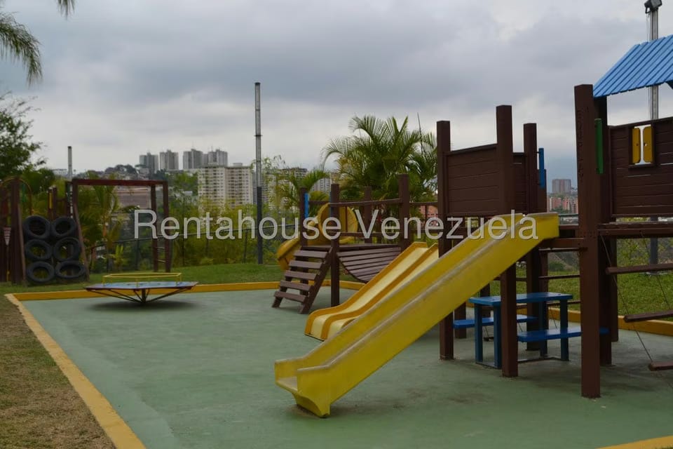 Apartamento (1 Nivel) en Alquiler en Escampadero, Distrito Metropolitano - 36