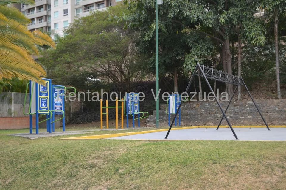 Apartamento (1 Nivel) en Alquiler en Escampadero, Distrito Metropolitano - 39