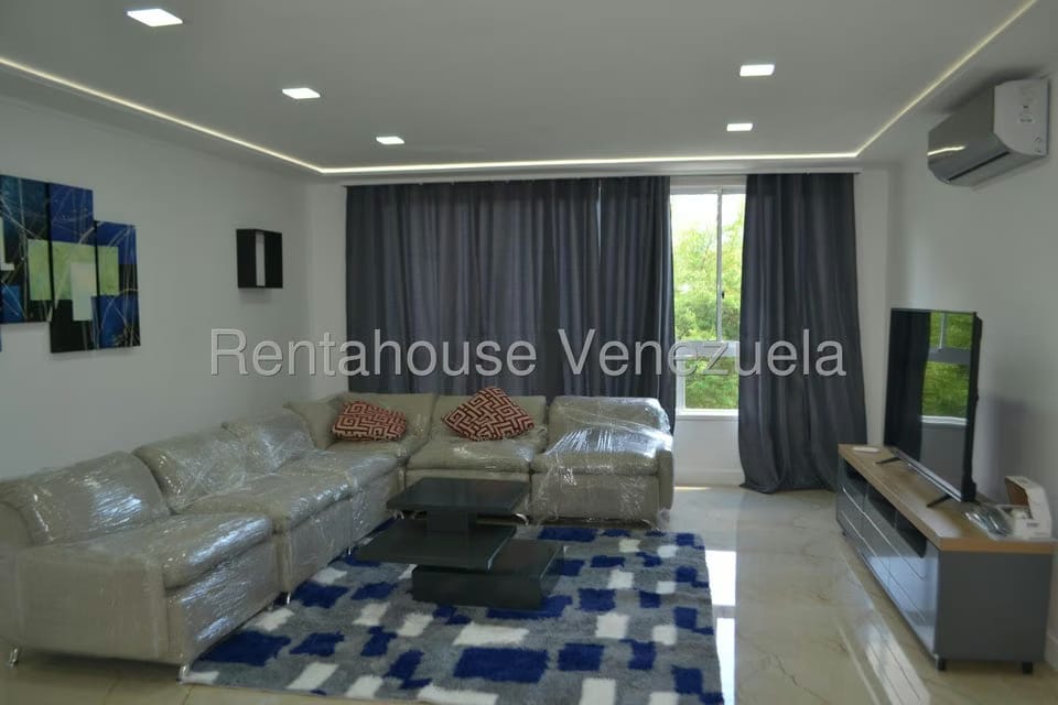 Apartamento (1 Nivel) en Alquiler en Escampadero, Distrito Metropolitano - 6