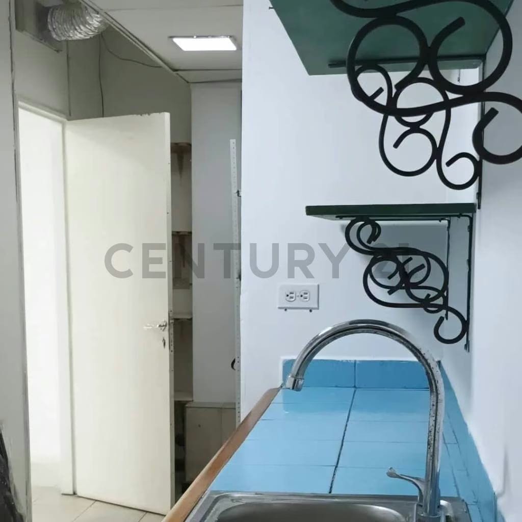 Local Comercial en Venta de 49 m2 en Centro Comercial Plazas las Américas - 8