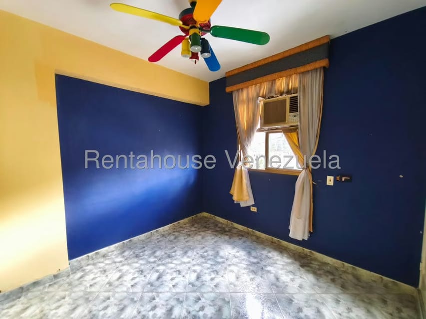 Apartamento (1 Nivel) en Venta en Avenida Victoria, Aragua - 16