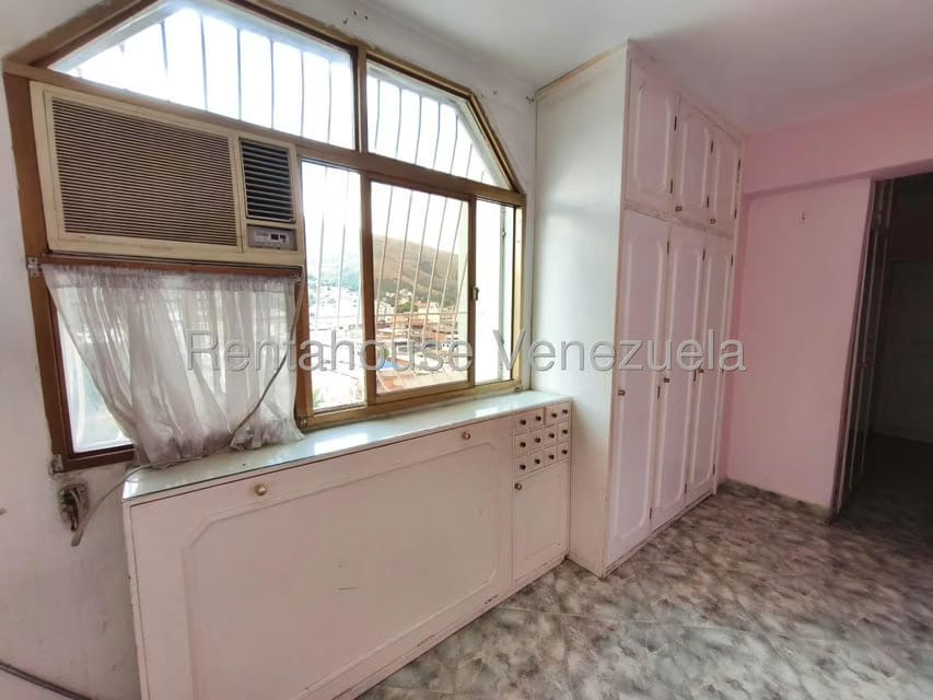 Apartamento (1 Nivel) en Venta en Avenida Victoria, Aragua - 25