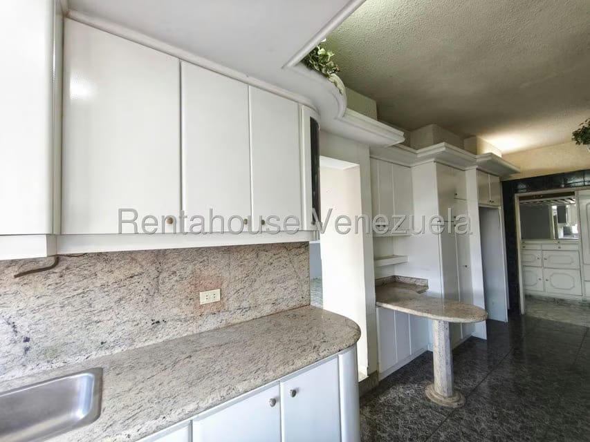 Apartamento (1 Nivel) en Venta en Avenida Victoria, Aragua - 9