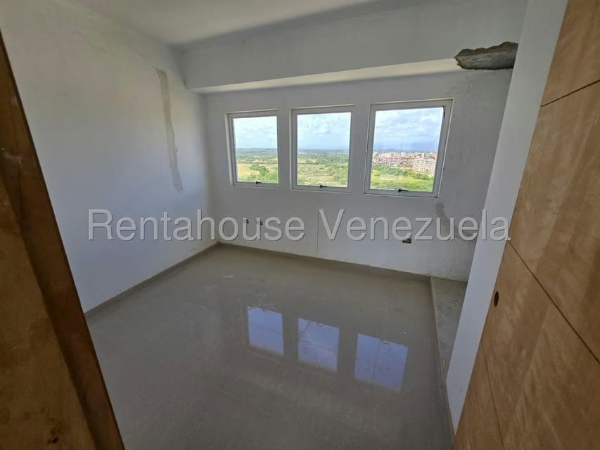Apartamento (Penthouse) en Venta en Agua Sal, Miranda - 11