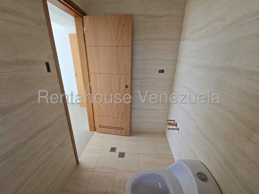 Apartamento (Penthouse) en Venta en Agua Sal, Miranda - 12