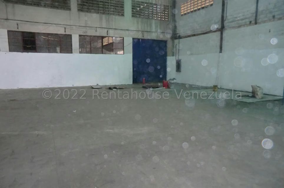 Comercial (Galpon - Deposito) en Alquiler en Terrinca, Miranda - 3