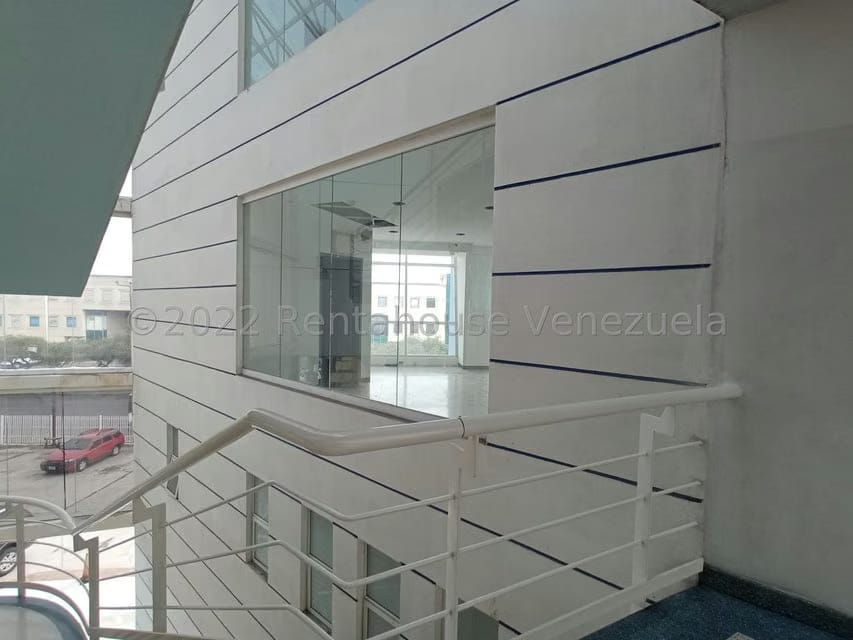 Comercial (Oficina) en Alquiler en Castillito, Carabobo - 3
