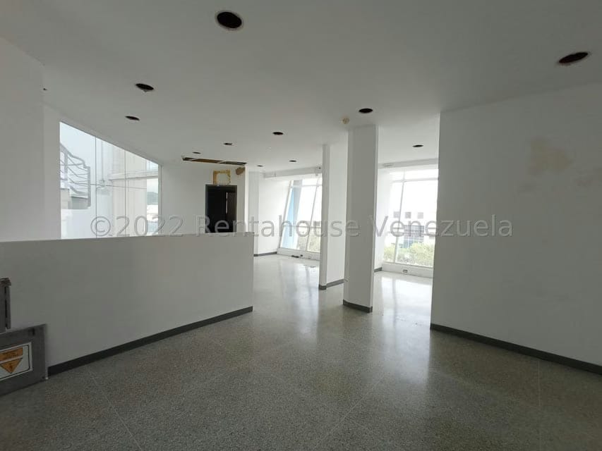 Comercial (Oficina) en Alquiler en Castillito, Carabobo - 8