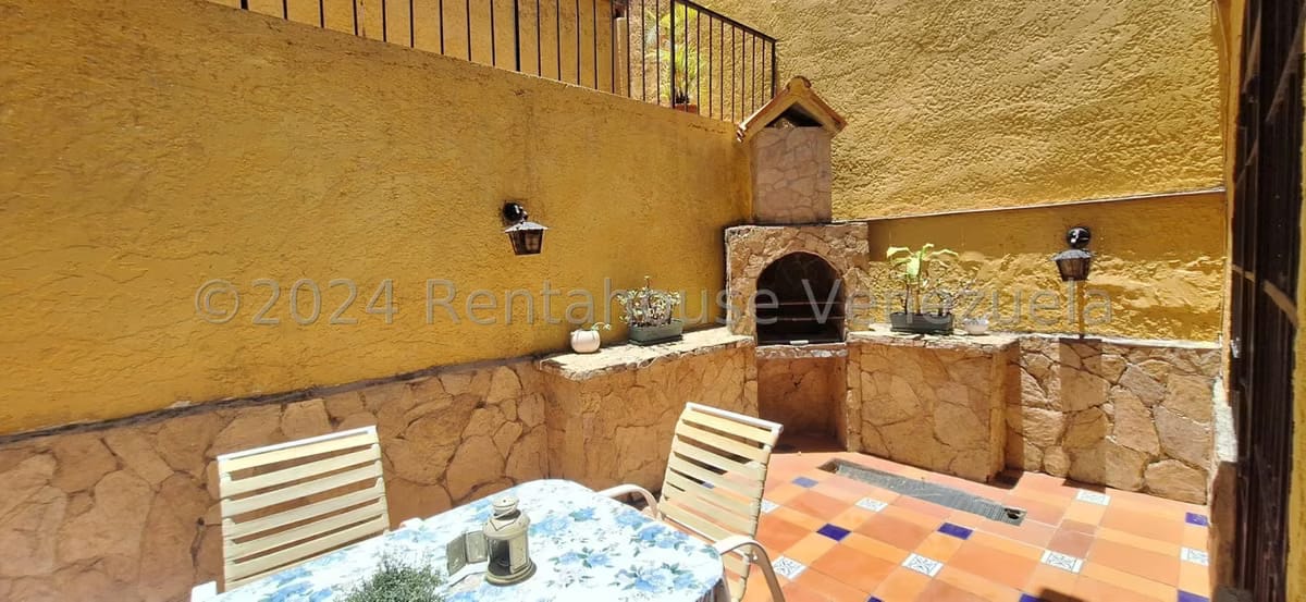 Casa (Duplex) en Venta en Los Naranjos del Cafetal, Distrito Metropolitano - 21