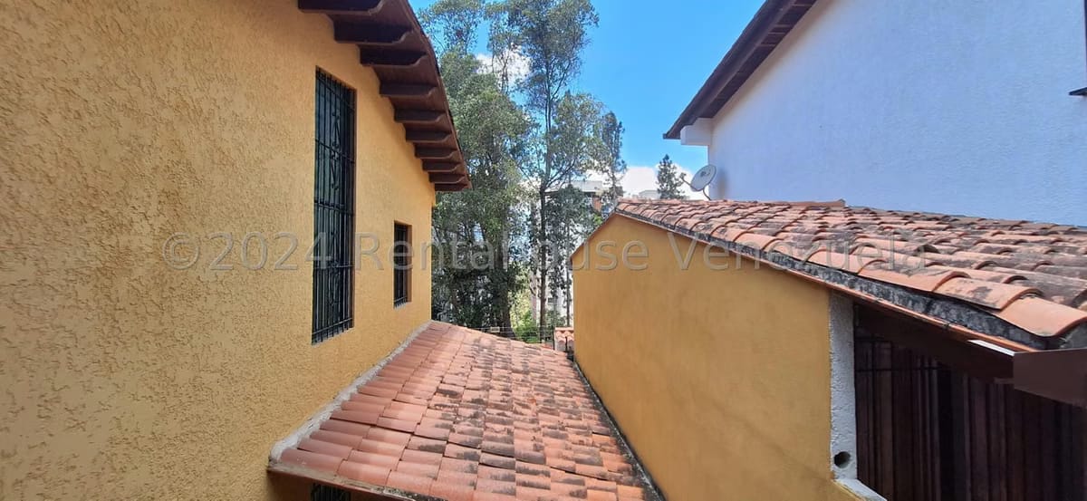 Casa (Duplex) en Venta en Los Naranjos del Cafetal, Distrito Metropolitano - 24