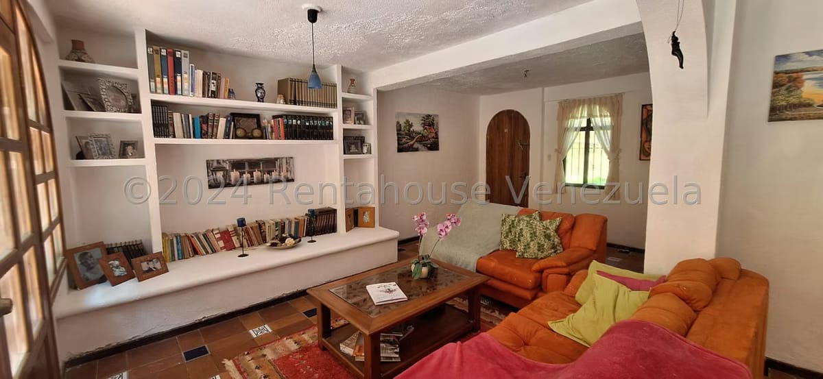 Casa (Duplex) en Venta en Los Naranjos del Cafetal, Distrito Metropolitano - 10