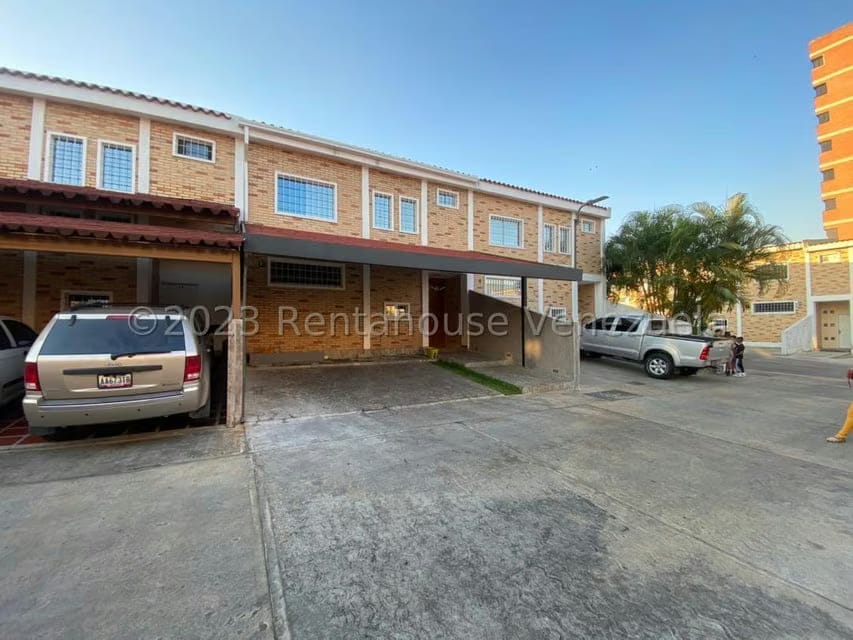 Casa (Duplex) en Venta en Morichal, Aragua