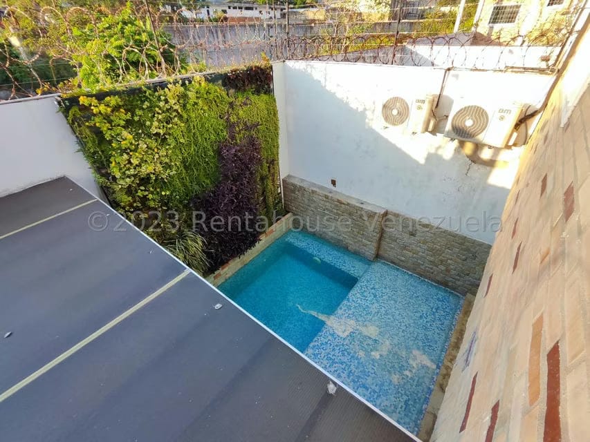Casa (Duplex) en Venta en Morichal, Aragua - 50