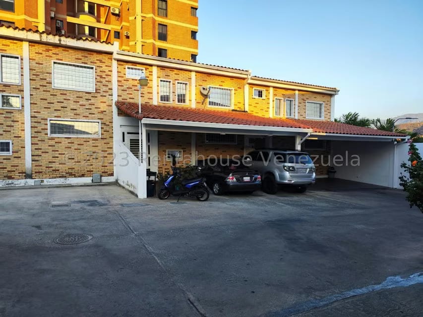 Casa (Duplex) en Venta en Morichal, Aragua - 78