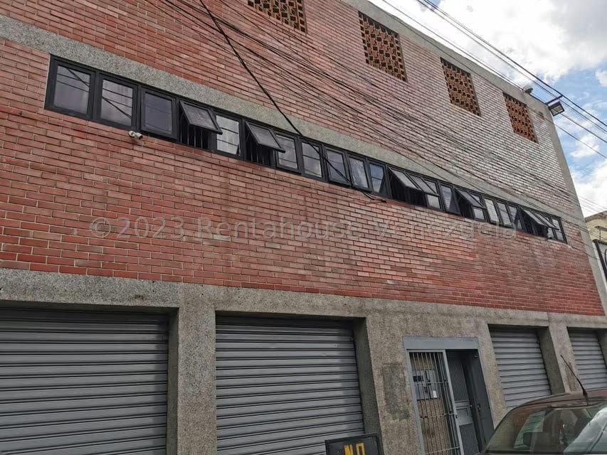 Comercial (Edificio) en Venta en Vista Alegre, Distrito Metropolitano