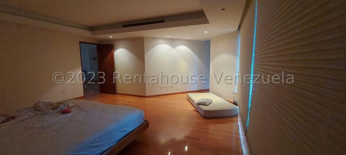 Apartamento (Penthouse) en Venta en Los Chorros, Distrito Metropolitano - 19